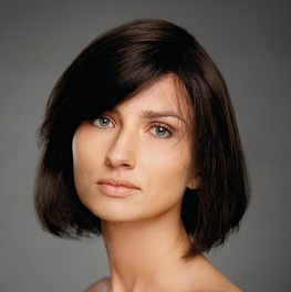 Synthetic women's bob wig with side-swept fringe in dark brown with light highlights WINTER NEW #830/27-830